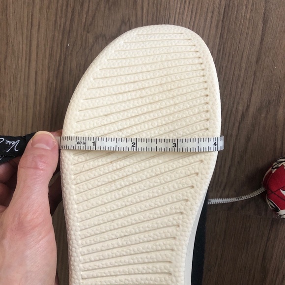 Allbirds Women’s Wool Piper Black Sneakers Soft Wool Walking Shoes Size 9 - Picture 12 of 16